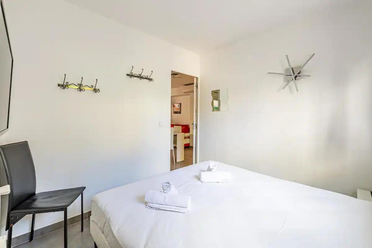 Superbe 3P 2Chambres, 2Terrasses Cannes Centre-Ville, 4 Min A Pied De La Croisette Sas-Meredith Loc Exterior photo